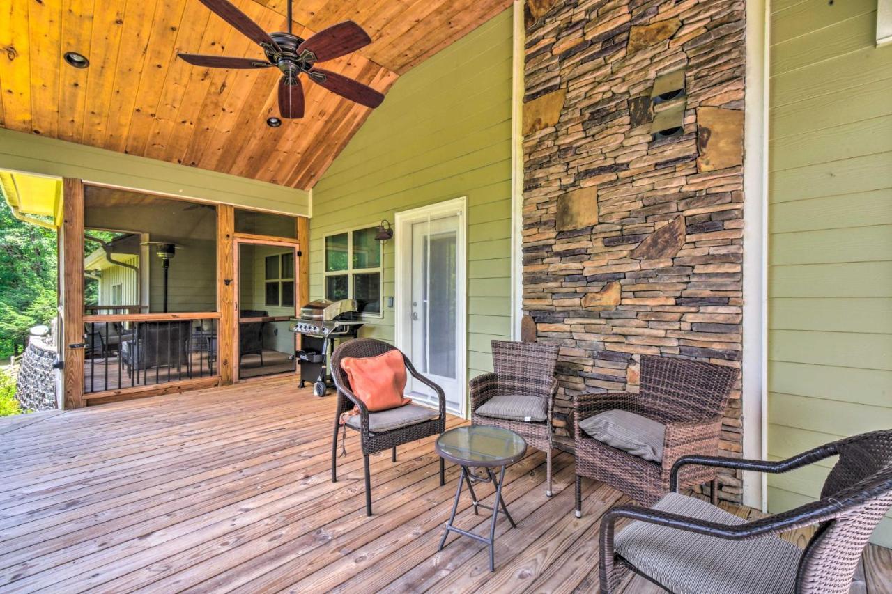 Cozy Riverside Dahlonega Home With Kayaks And Fire Pit Exterior photo