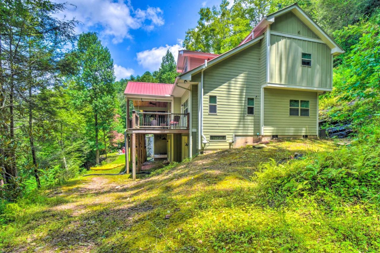 Cozy Riverside Dahlonega Home With Kayaks And Fire Pit Exterior photo